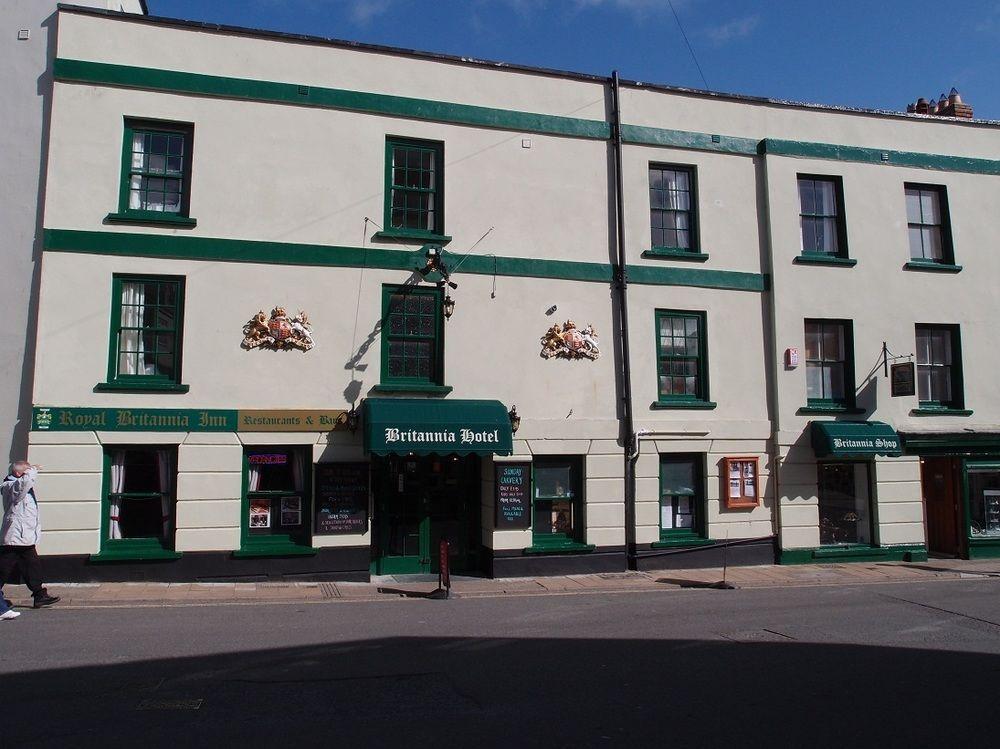 Royal Britannia Hotel 일프러컴 외부 사진