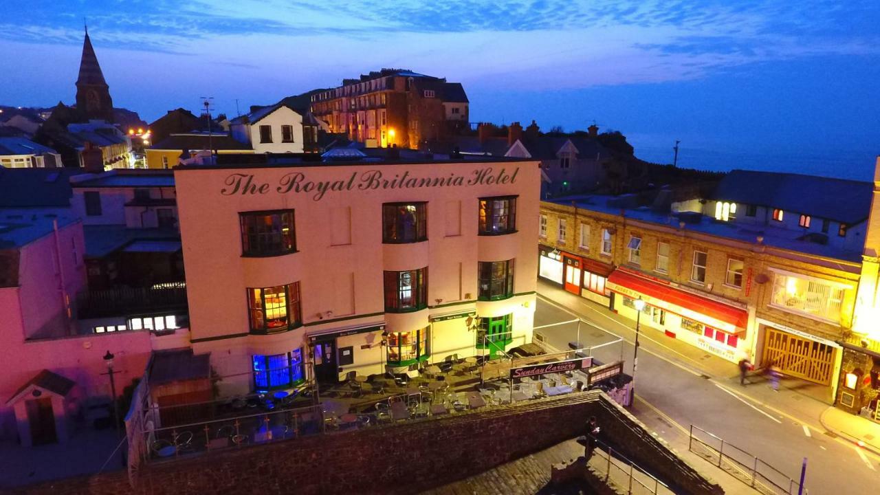 Royal Britannia Hotel 일프러컴 외부 사진